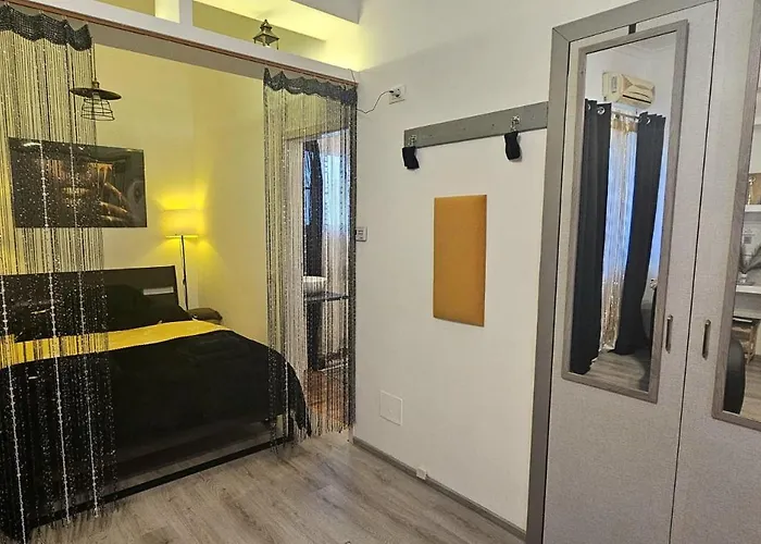 Tantra Studio 1 Conta Universitate